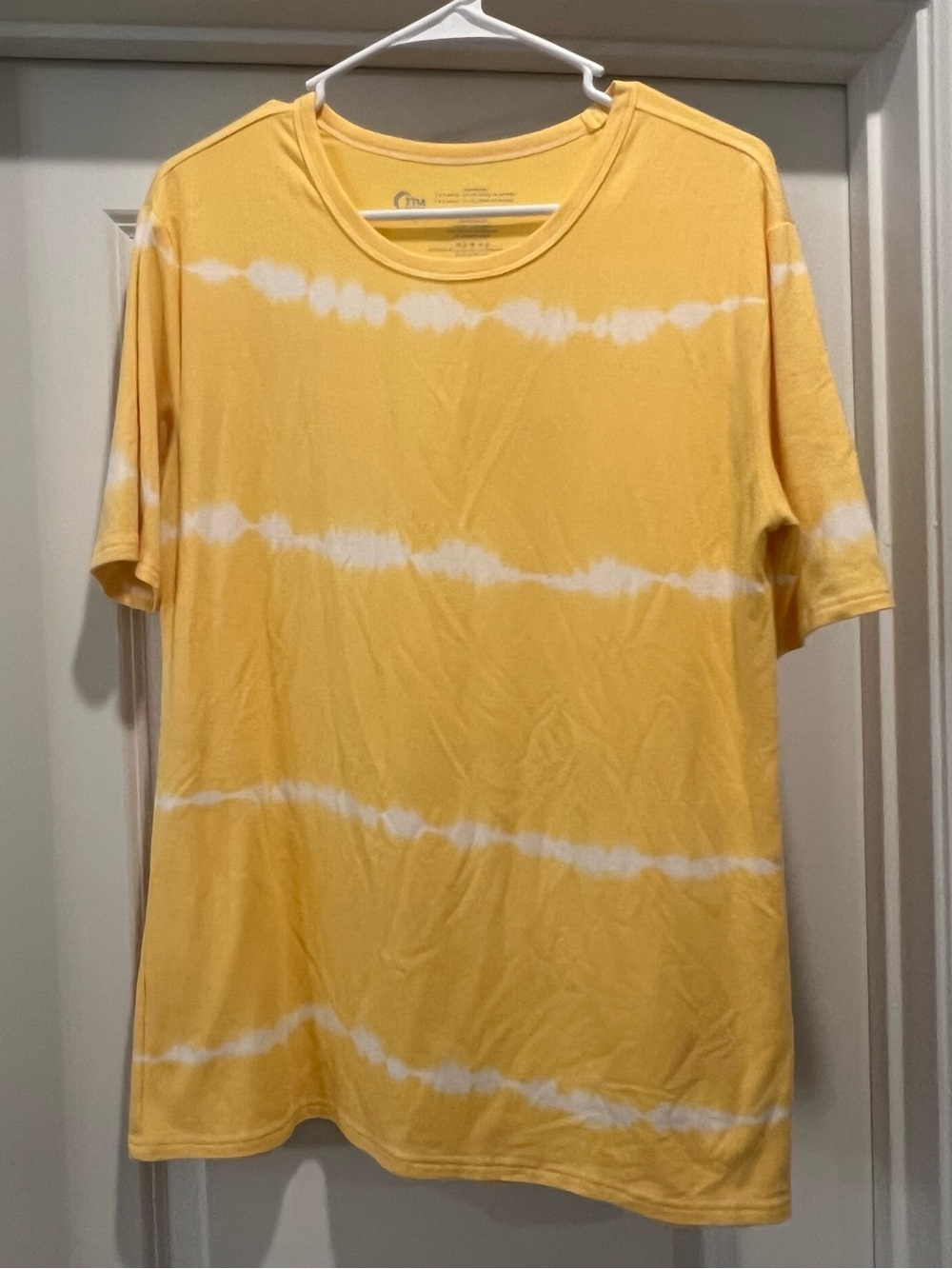 Zyia Yellow Tie-Dye Short Sleeve Women’s Large Stretchy T-Shirt